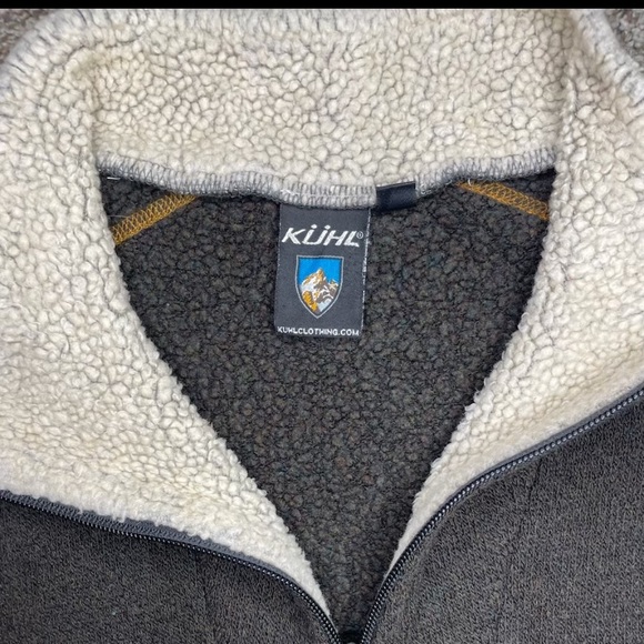 Men’s Sweater - Picture 8 of 9